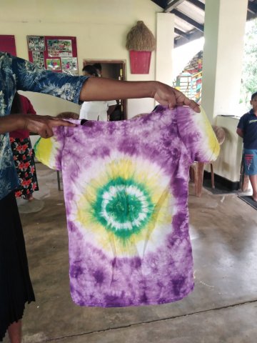 බතික්  කර්මාන්තය පුහුණු  කිරීමේ වැඩසටහන